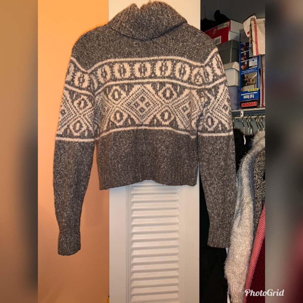 Sweater